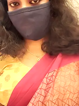 saritha29 online show from 3, 10, 2025