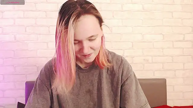 Ericha Stone online show from 27, 2, 2026