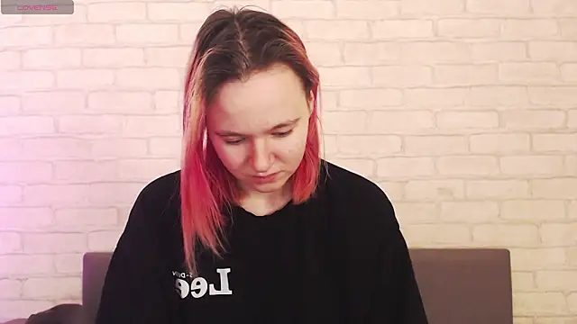 Ericha Stone online show from 18, 1, 2026