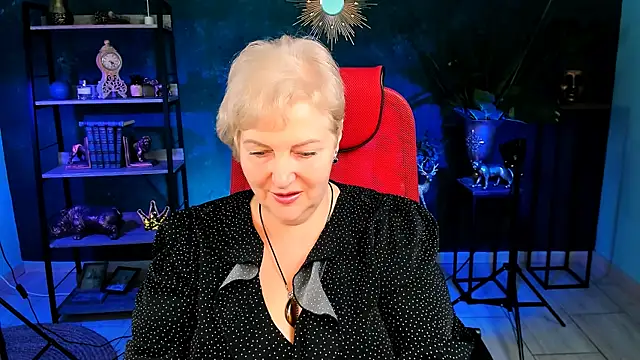 MaryMogan online show from 27, 10, 2025