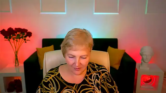 MaryMogan online show from 1, 10, 2025