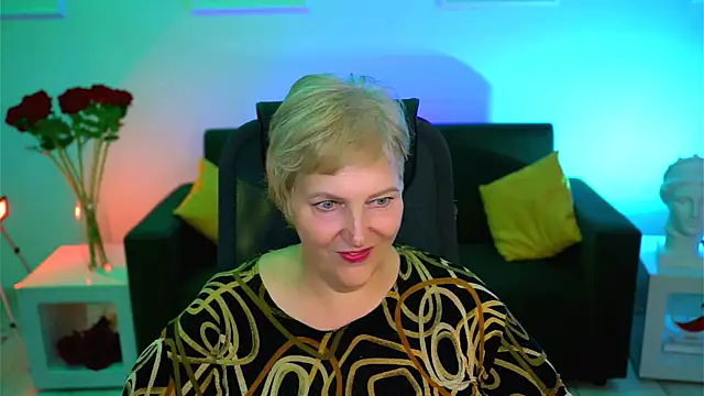 MaryMogan online show from 10, 10, 2025