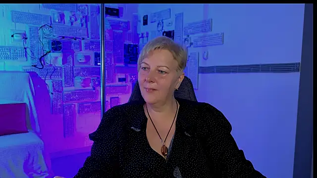 MaryMogan online show from 3, 10, 2025