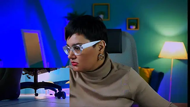 Snapshot of LauraDavidsons chatting on 30, 11, 2025 LauraDavidsons online show from 30, 11, 2025