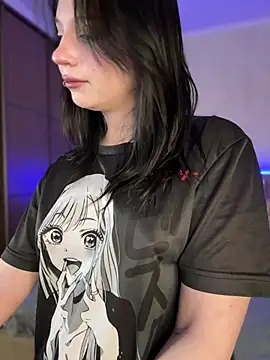 YourLittleDevil online show from 17, 3, 2026