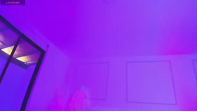 Emilywillis8 online show from 24, 10, 2025