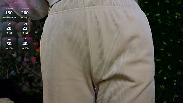 Snapshot of baby_nyco chatting on 17, 10, 2025 baby nyco online show from 17, 10, 2025