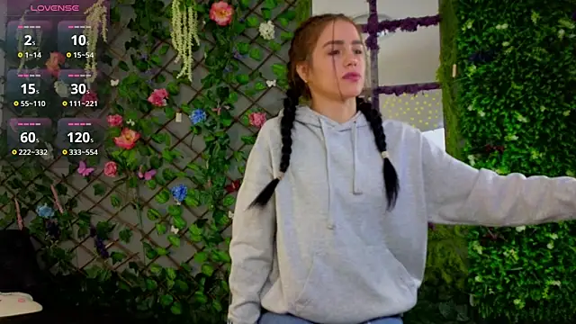 Snapshot of baby_nyco chatting on 14, 10, 2025 baby nyco online show from 14, 10, 2025