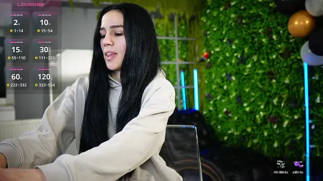 Snapshot of baby_nyco chatting on 18, 11, 2025 baby nyco online show from 18, 11, 2025