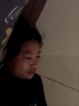 LiLy-0477 online show from 24, 10, 2025