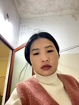 LiLy-0477 online show from 16, 12, 2025