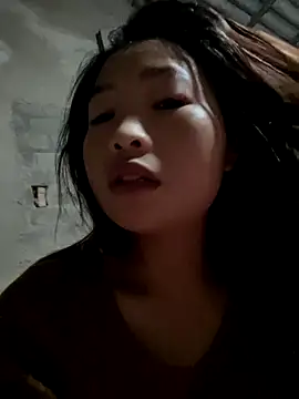 LiLy-0477 online show from 15, 11, 2025