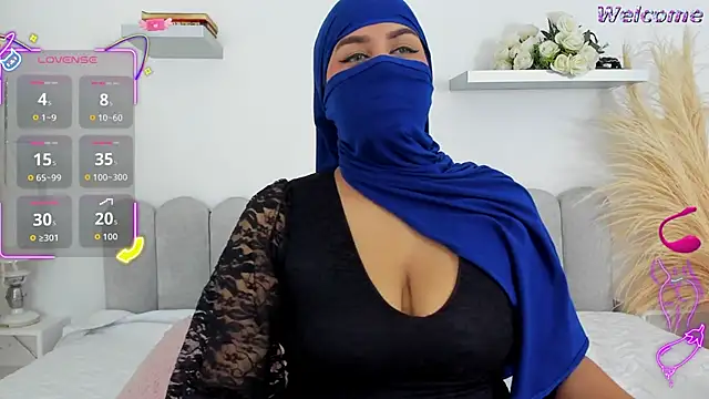 Kadira  online show from 4, 10, 2025