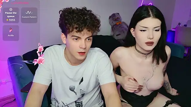 Alice18James online show from 16, 11, 2025