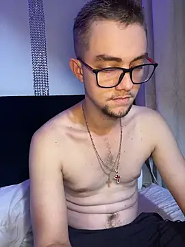 VeronicaSaenzx online show from 10, 4, 2026