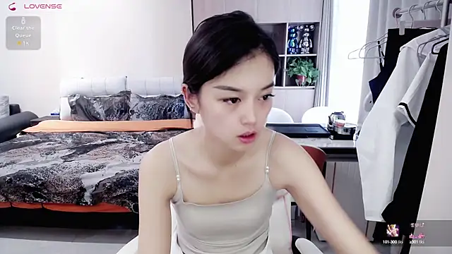 Xiao-zuzongl online show from 28, 9, 2025