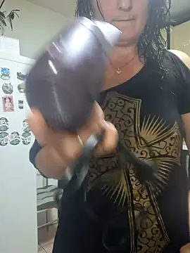 Fluturas2 online show from 18, 10, 2025