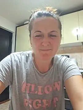 Fluturas2 online show from 19, 10, 2025