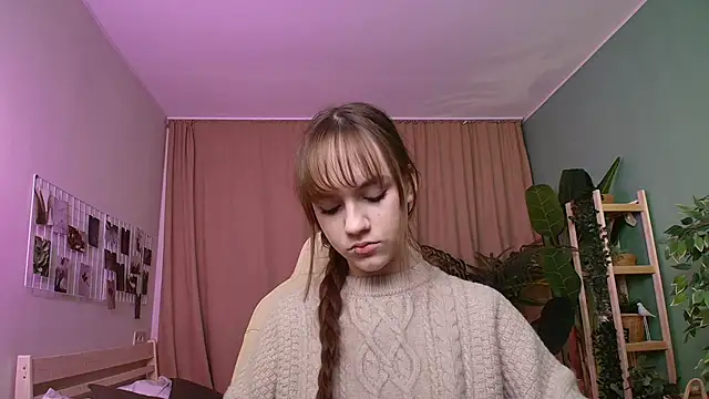 Snapshot of Jamie_Chung chatting on 29, 11, 2025 Jamie Chung online show from 29, 11, 2025