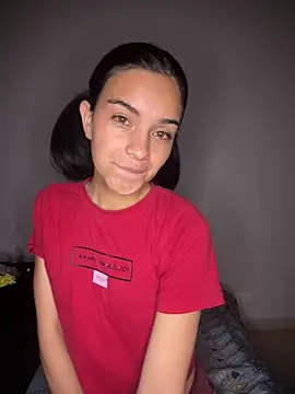 Snapshot of blinkiii_ chatting on 7, 1, 2026 blinkiii online show from 7, 1, 2026