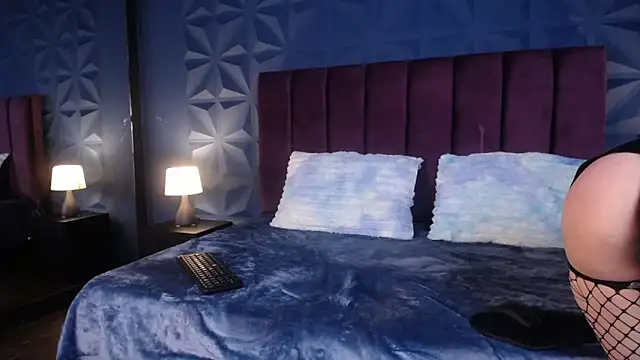 zoey stonee online show from 15, 11, 2025