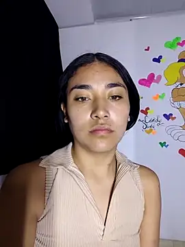 Snapshot of AmberGold- chatting on 15, 10, 2025 AmberGold- online show from 15, 10, 2025