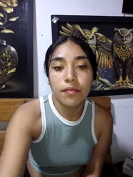 Snapshot of AmberGold- chatting on 15, 10, 2025 AmberGold- online show from 15, 10, 2025