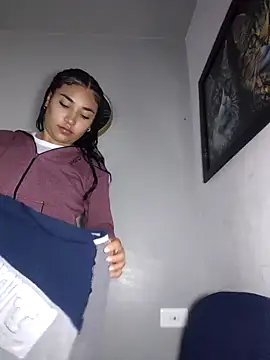 Snapshot of AmberGold- chatting on 20, 11, 2025 AmberGold- online show from 20, 11, 2025