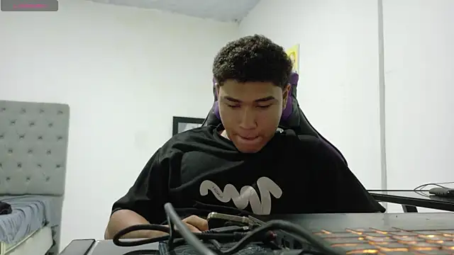 kenji azura1 online show from 16, 4, 2026