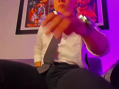 Masster ares  online show from 15, 9, 2025