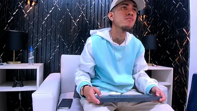 tattoos22 online show from 24, 11, 2025