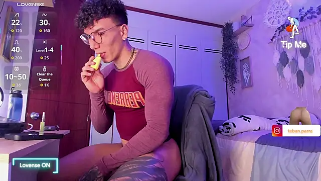 estebandi do online show from 28, 9, 2025