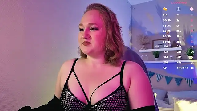 Kitty Rest  online show from 10, 10, 2025