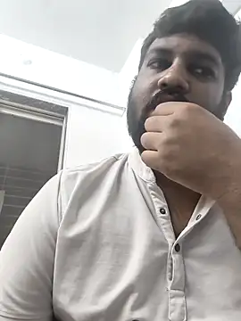 vinay smalldick online show from 5, 4, 2026