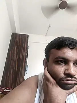 vinay smalldick online show from 3, 6, 2026