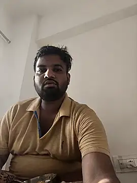 vinay smalldick online show from 18, 4, 2026