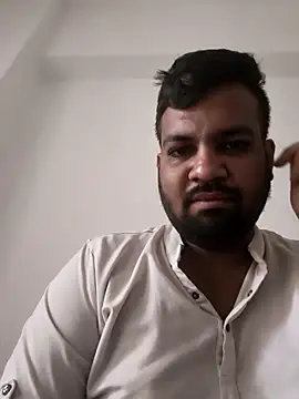 vinay smalldick online show from 20, 2, 2026