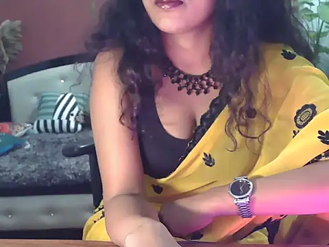 shaalu sharma online show from 28, 11, 2025