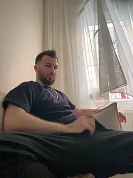 Snapshot of speddy34 chatting on 25, 4, 2026 speddy34 online show from 25, 4, 2026