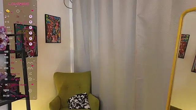 Becca Robs online show from 11, 9, 2025