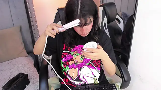 Miyu Komori online show from 13, 2, 2026