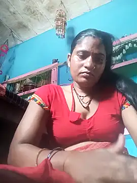 Snapshot of Hansini_Gowda chatting on 18, 9, 2025 Hansini Gowda online show from 18, 9, 2025