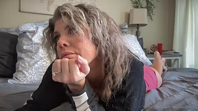 ErinDraven23 online show from 7, 10, 2025