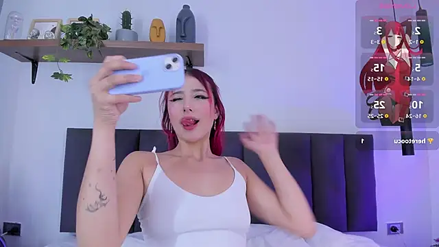 Cristalfoxy  online show from 16, 6, 2026