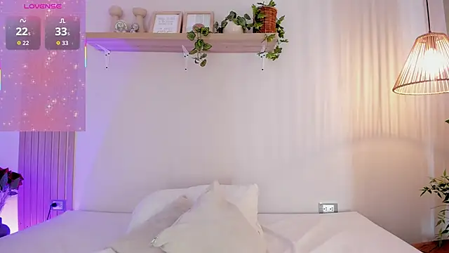 Cristalfoxy  online show from 14, 1, 2026