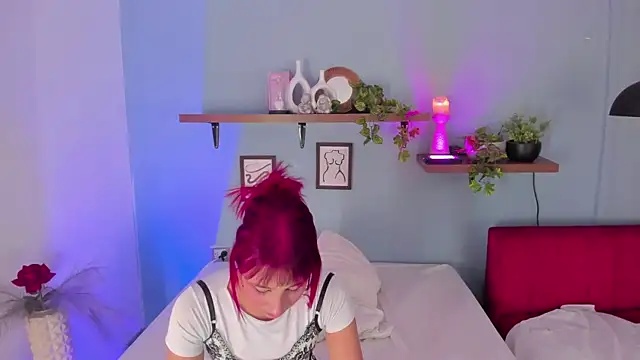 Cristalfoxy  online show from 30, 4, 2026