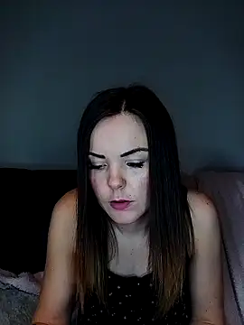 Snapshot of SexyLoLoUK chatting on 26, 11, 2025 SexyLoLoUK online show from 26, 11, 2025