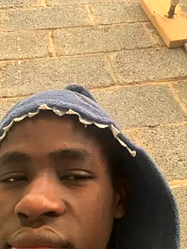 Snapshot of Vince_Favent chatting on 10, 9, 2025 Vince Favent online show from 10, 9, 2025