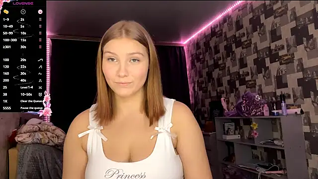 SwiiSweet online show from 11, 11, 2025