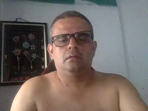 Snapshot of Katracho6969 chatting on 6, 5, 2026 Katracho6969 online show from 6, 5, 2026